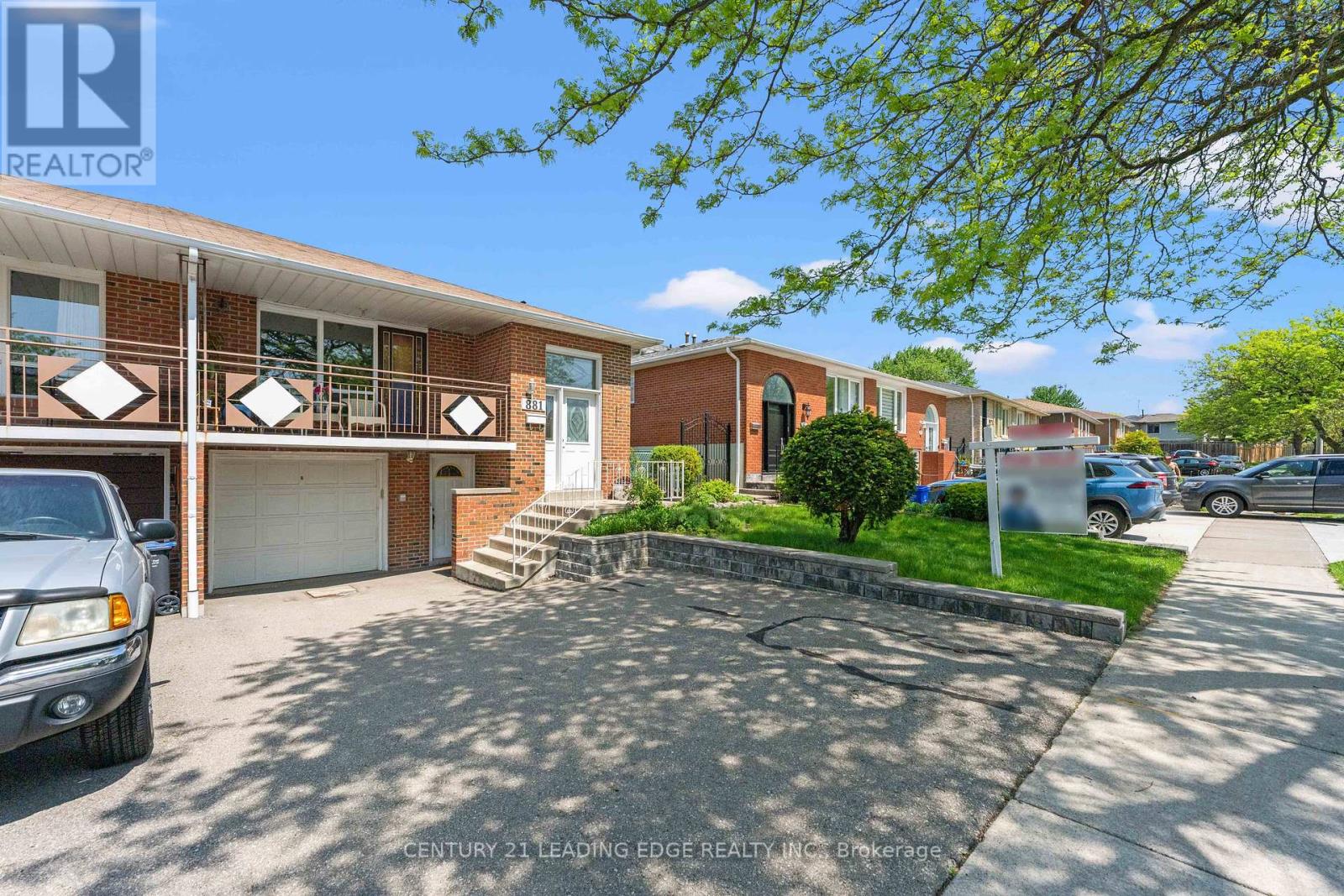 881 Blairholm Avenue, Mississauga, Ontario  L5C 1G5 - Photo 7 - W13210832