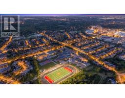 881 BLAIRHOLM AVENUE, Mississauga, Ontario