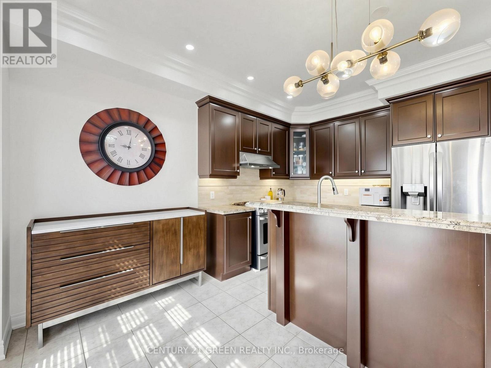 35 Twin Falls Road, Brampton, Ontario  L6Y 0V3 - Photo 10 - W13210852