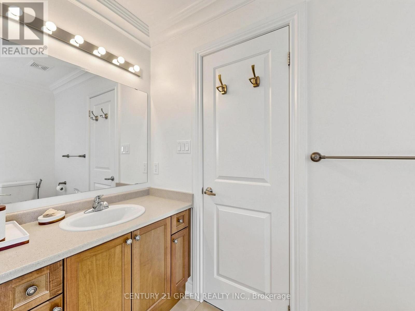 35 Twin Falls Road, Brampton, Ontario  L6Y 0V3 - Photo 23 - W13210852
