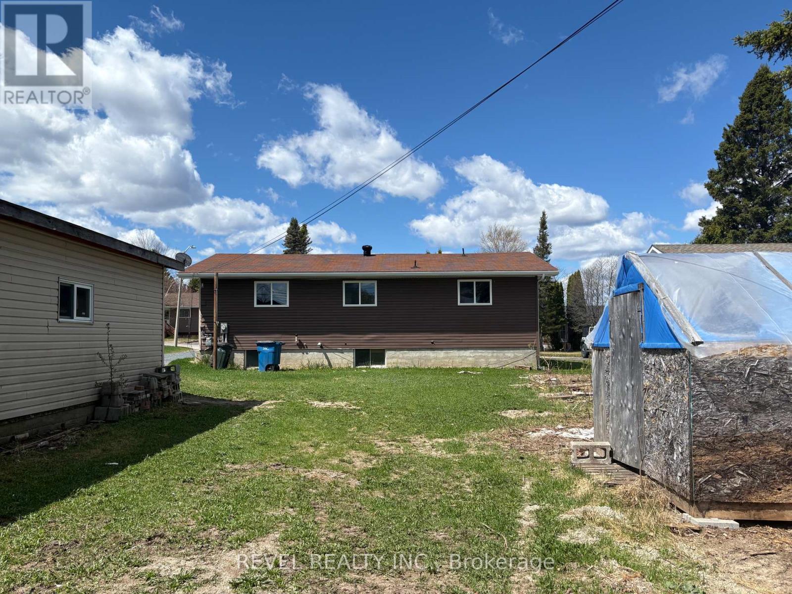 300 Fifteenth Avenue, Cochrane, Ontario  P0L 1C0 - Photo 6 - T13211106