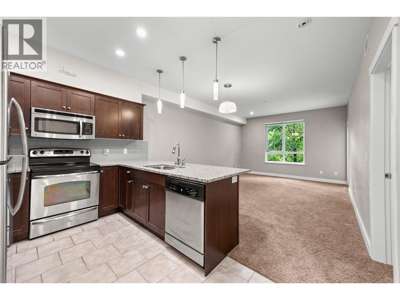 1990 Upper Sundance Drive Unit# 3205 Lot# 54, West Kelowna, British Columbia  V4T 3E7 - Photo 5 - 10387025