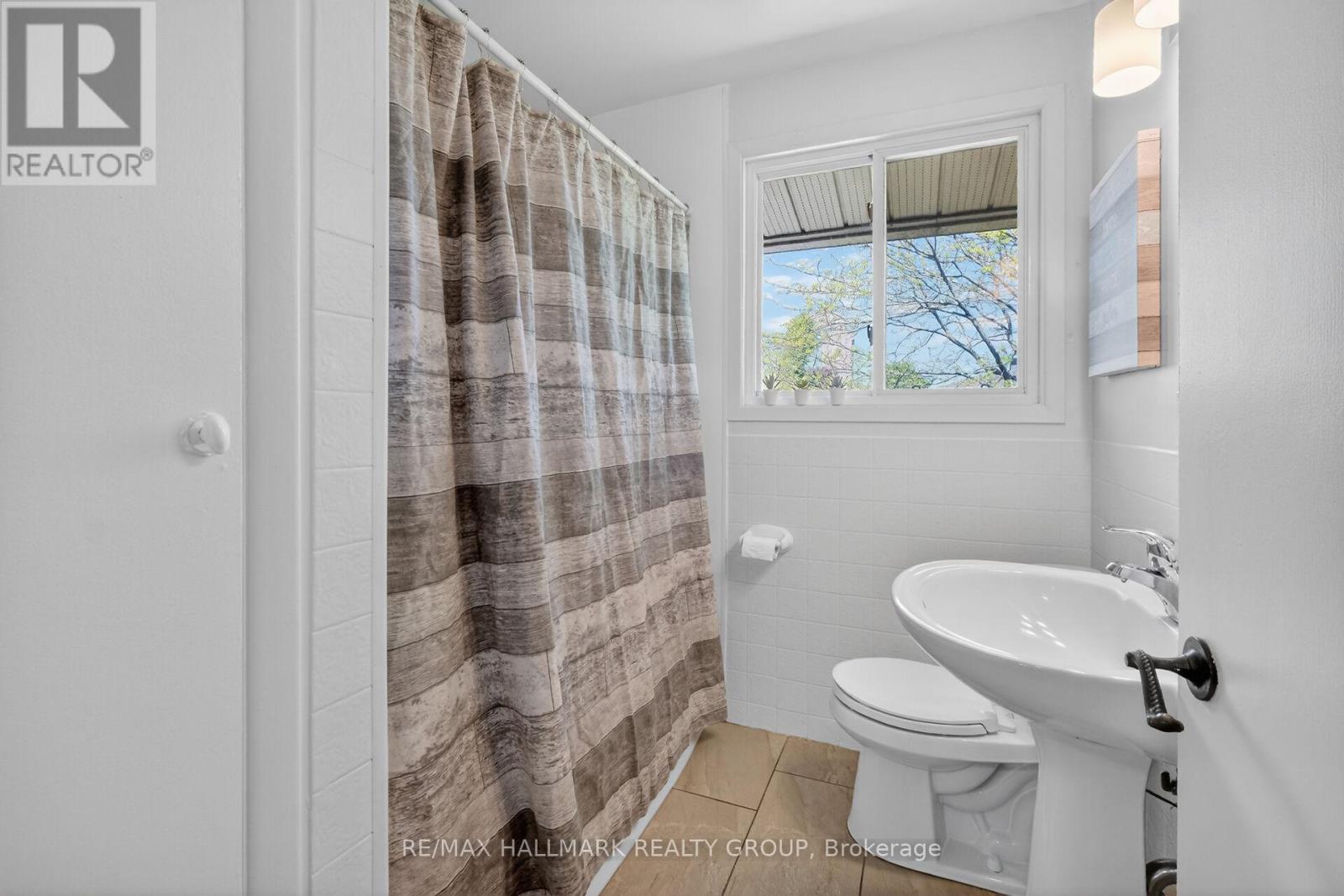 1286 Bonnie Crescent, Ottawa, Ontario  K2C 2A2 - Photo 31 - X13210984