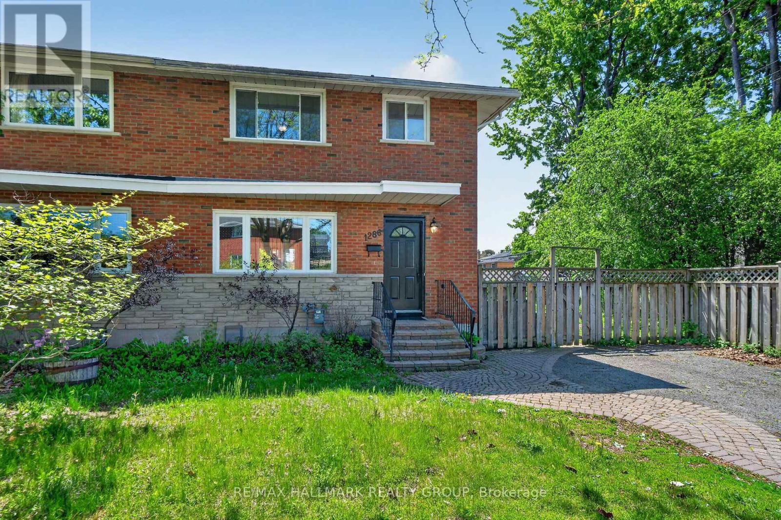 1286 Bonnie Crescent, Ottawa, Ontario  K2C 2A2 - Photo 4 - X13210984