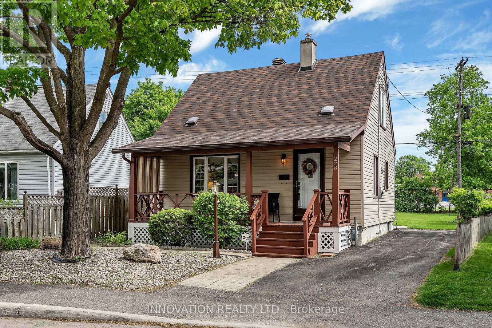 228 CRERAR AVENUE, Ottawa, Ontario