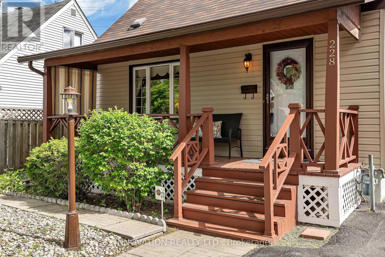 228 Crerar Avenue, Ottawa, Ontario  K1Z 7P3 - Photo 3 - X13211036