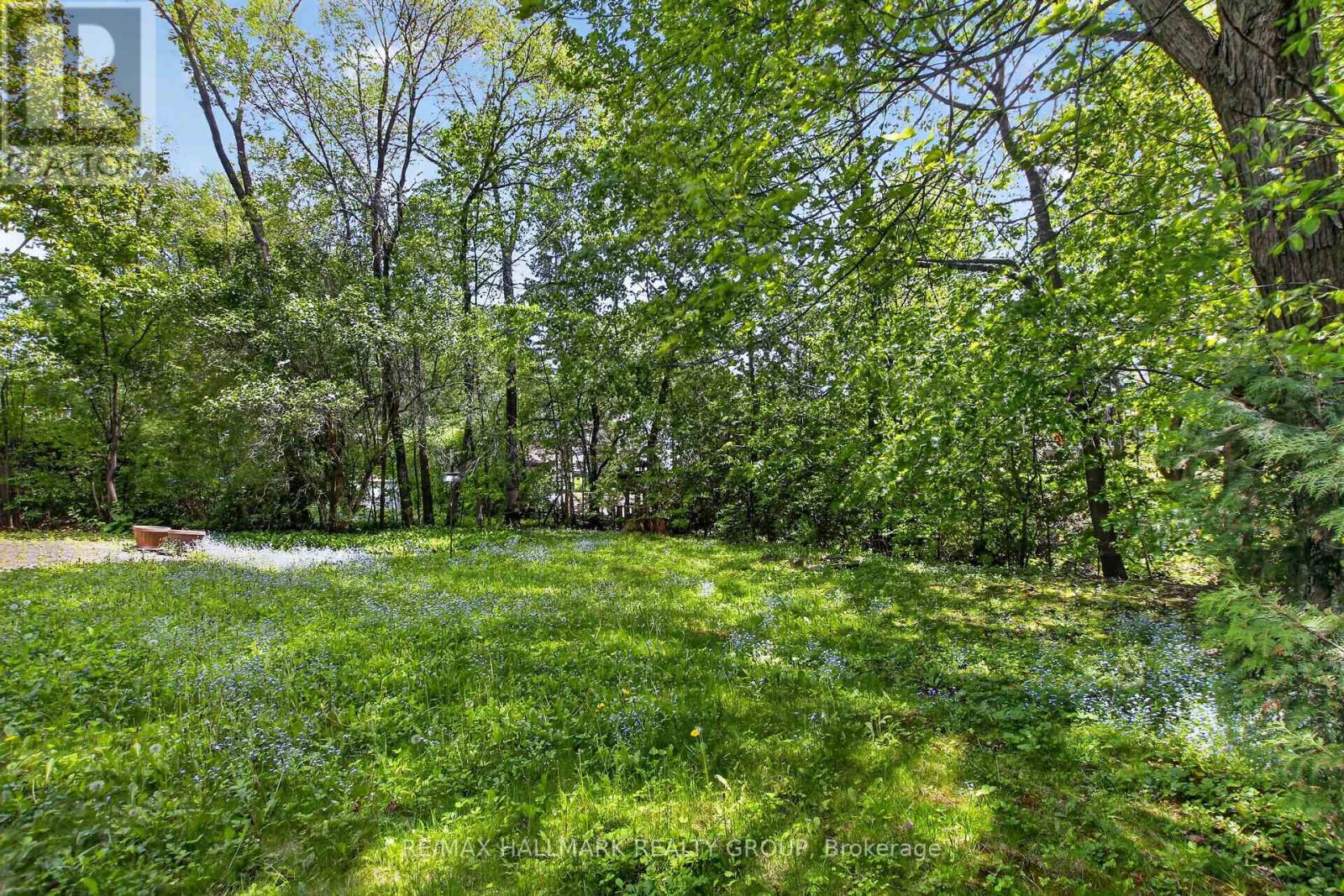 41 Parkmount Crescent, Ottawa, Ontario  K2H 5T3 - Photo 5 - X13211038