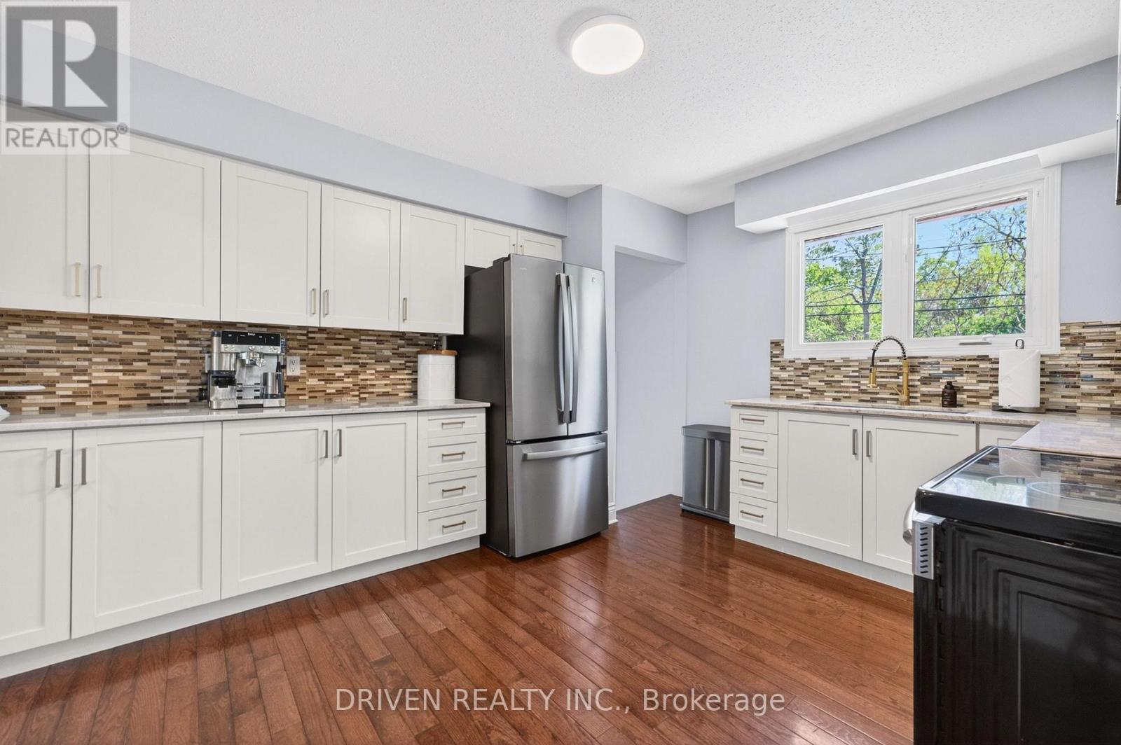 50 Aero Drive, Ottawa, Ontario  K2H 5E4 - Photo 12 - X13211104