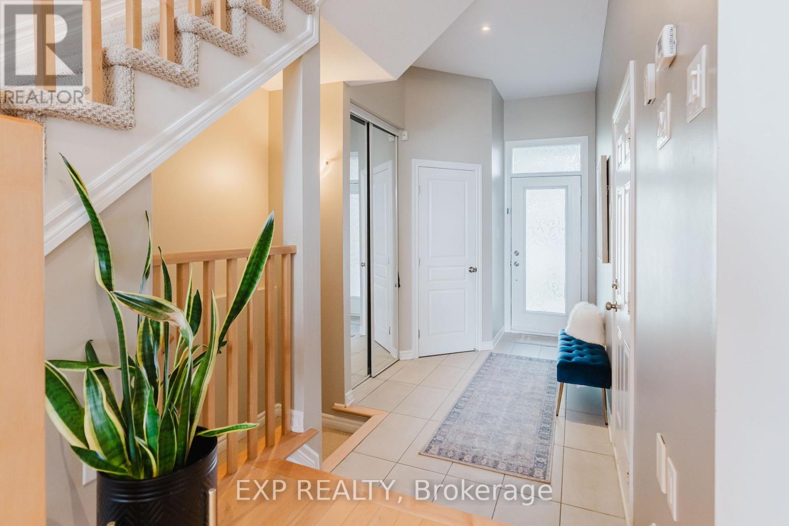 182 Mattingly Way, Ottawa, Ontario  K4M 0C4 - Photo 3 - X13211130