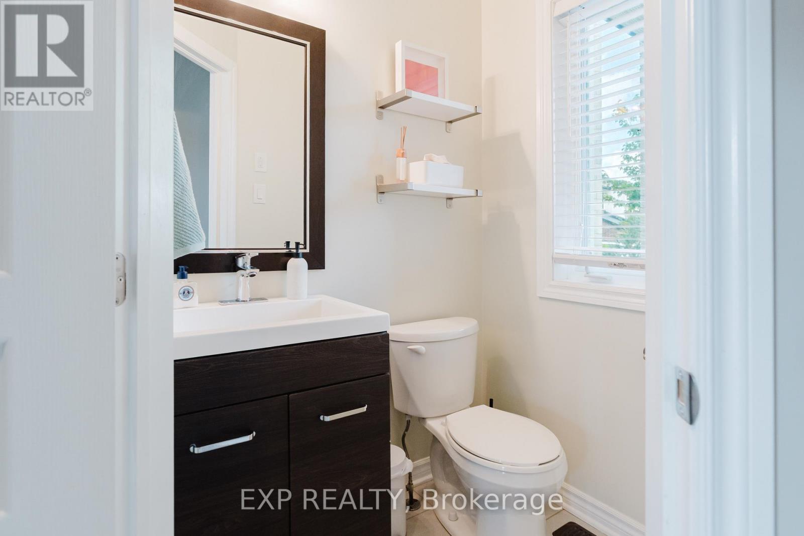 182 Mattingly Way, Ottawa, Ontario  K4M 0C4 - Photo 4 - X13211130