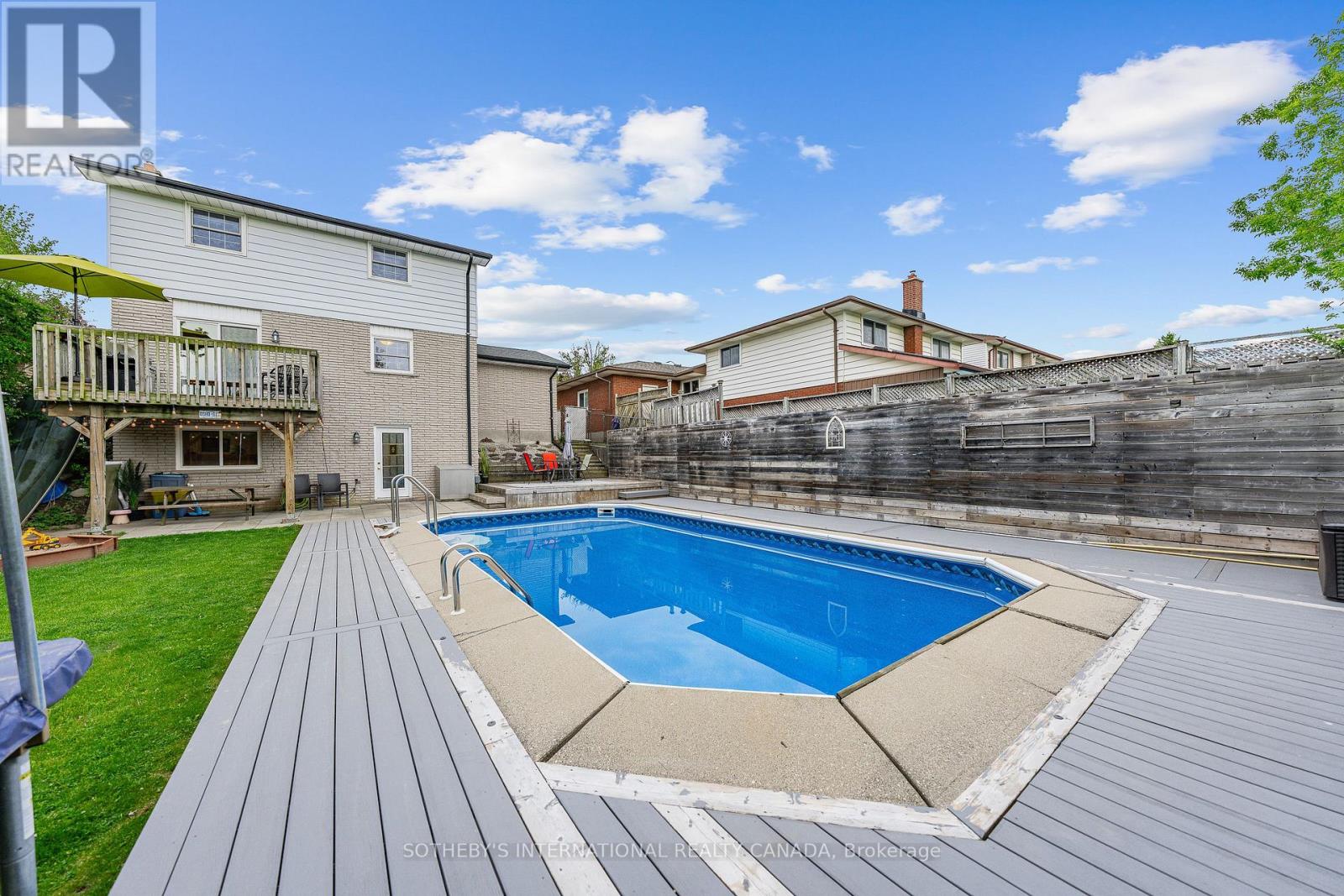 145 Westchester Drive, Kitchener, Ontario  N2B 3L6 - Photo 46 - X13210622