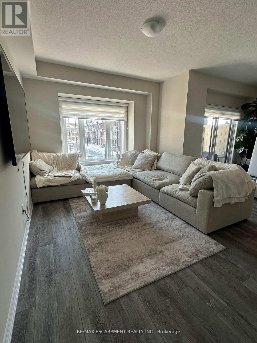 62 - 19 Picardy Drive, Hamilton, Ontario  L8J 0M7 - Photo 4 - X13210834