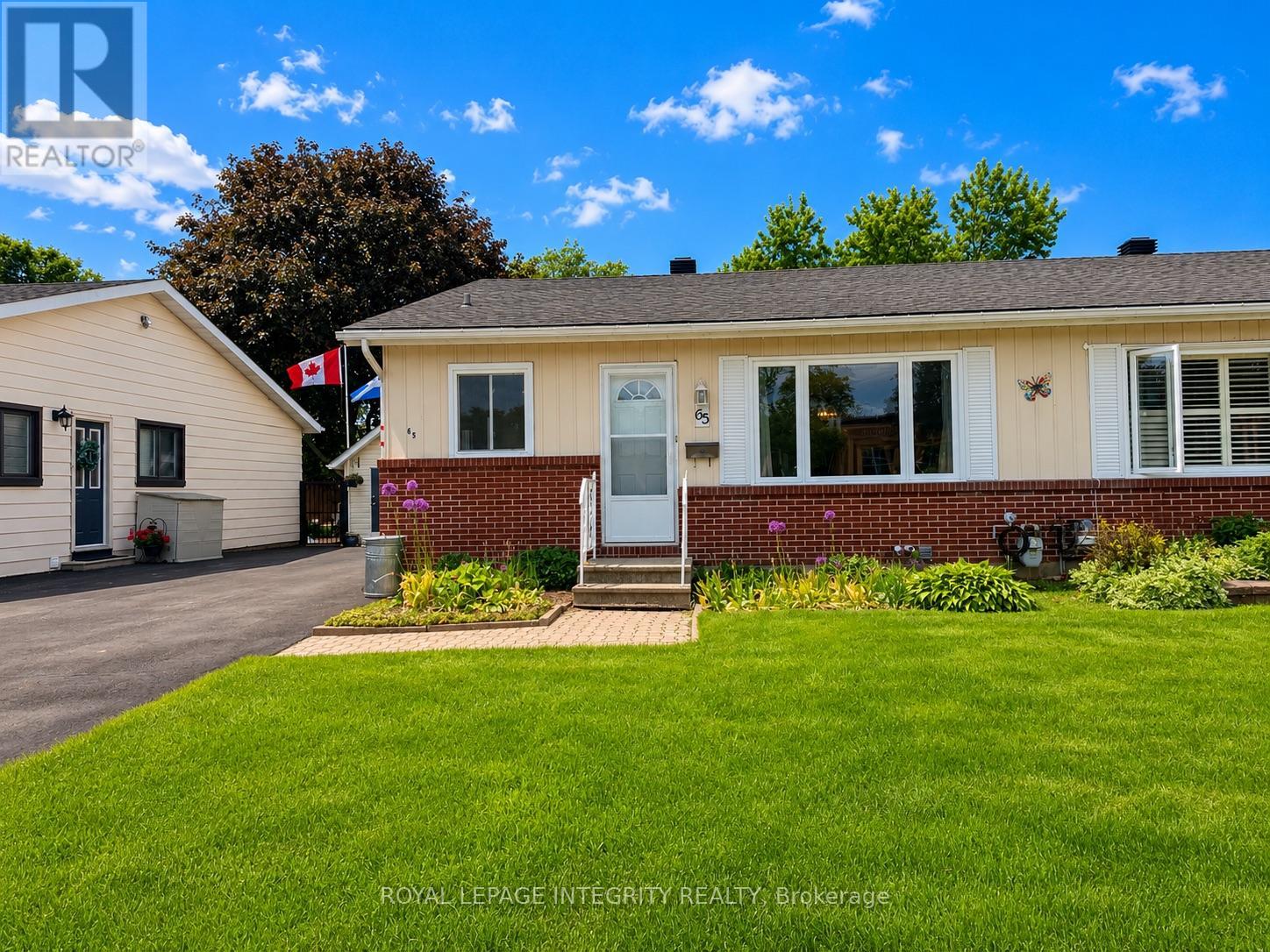 65 ROTHESAY DRIVE, Ottawa, Ontario