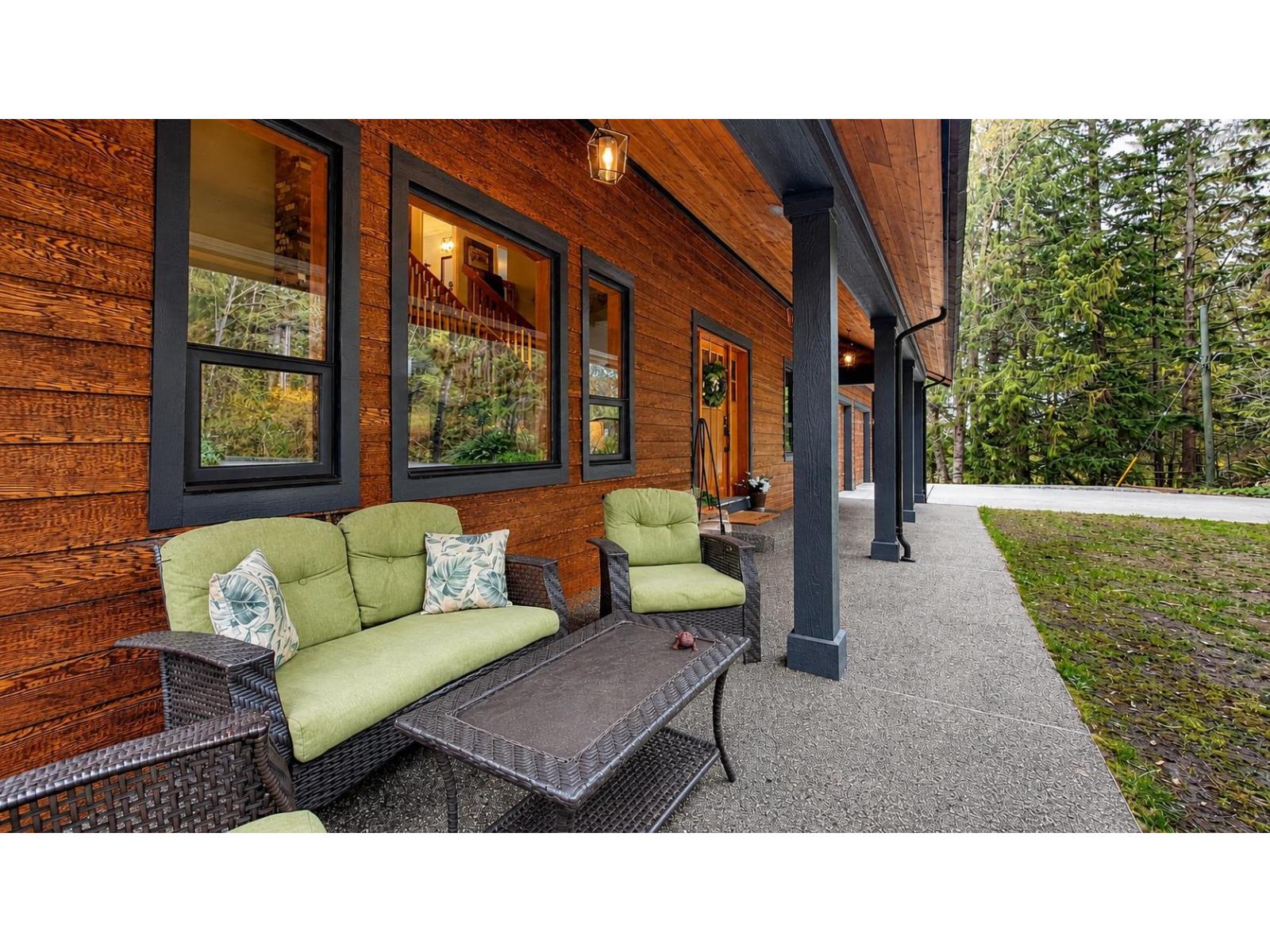 32744 Richards Avenue, Mission, British Columbia  V2V 7E7 - Photo 5 - R3111637