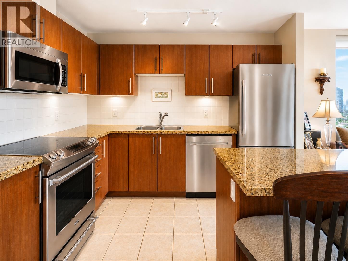 1303 2088 Madison Avenue, Burnaby, British Columbia  V5C 6T5 - Photo 6 - R3129110