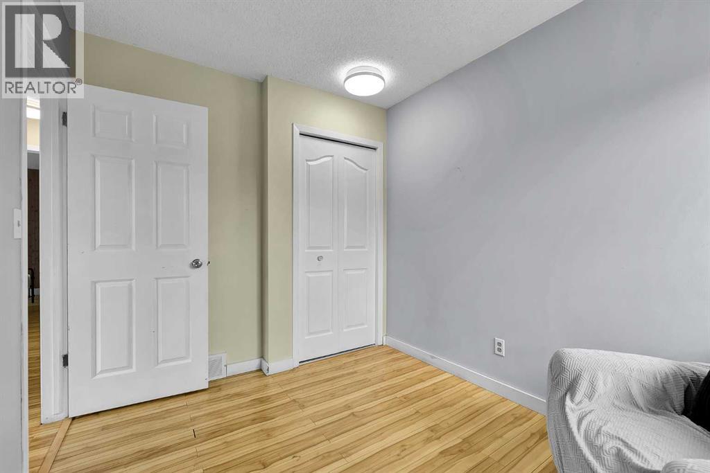 44 Strathclair Rise Sw, Calgary, Alberta  T3H 1G4 - Photo 23 - A2300232