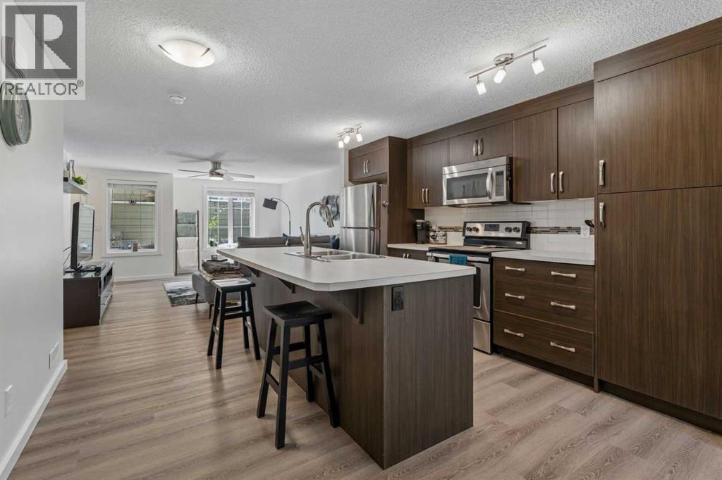 202 Auburn Bay Circle Se, Calgary, Alberta  T3M 1S7 - Photo 8 - A2314268
