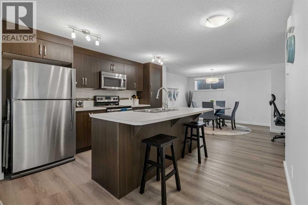 202 Auburn Bay Circle Se, Calgary, Alberta  T3M 1S7 - Photo 6 - A2314268