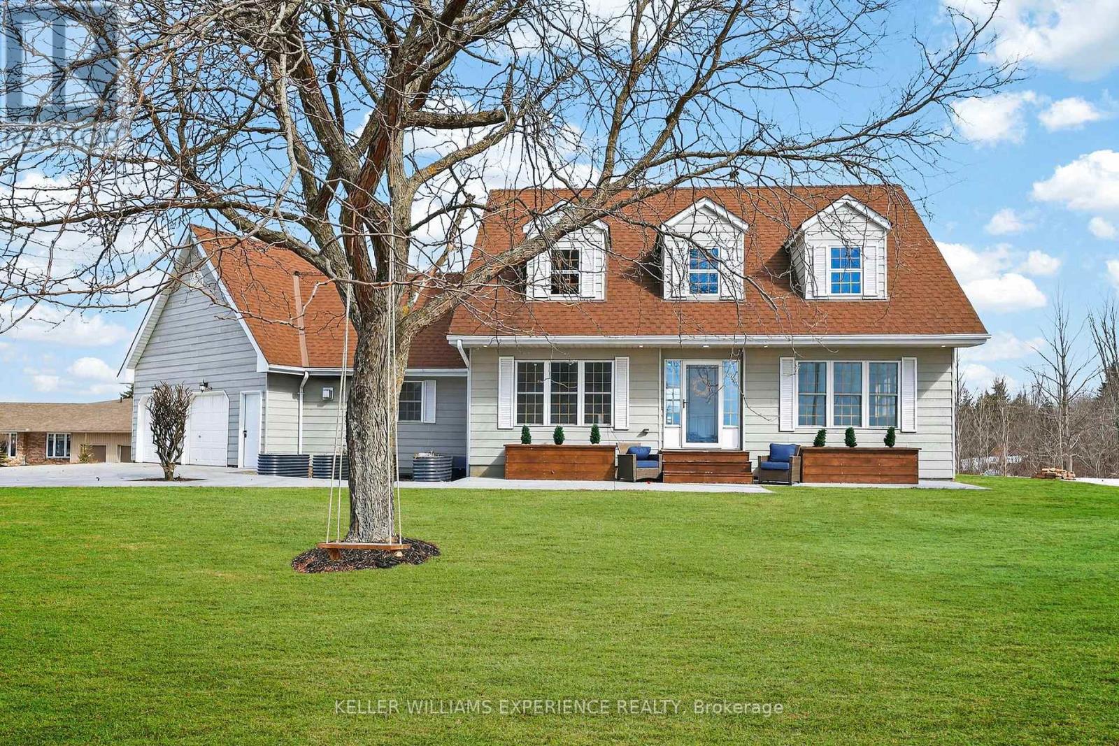 2 ALGONQUIN HEIGHTS COURT, Essa, Ontario