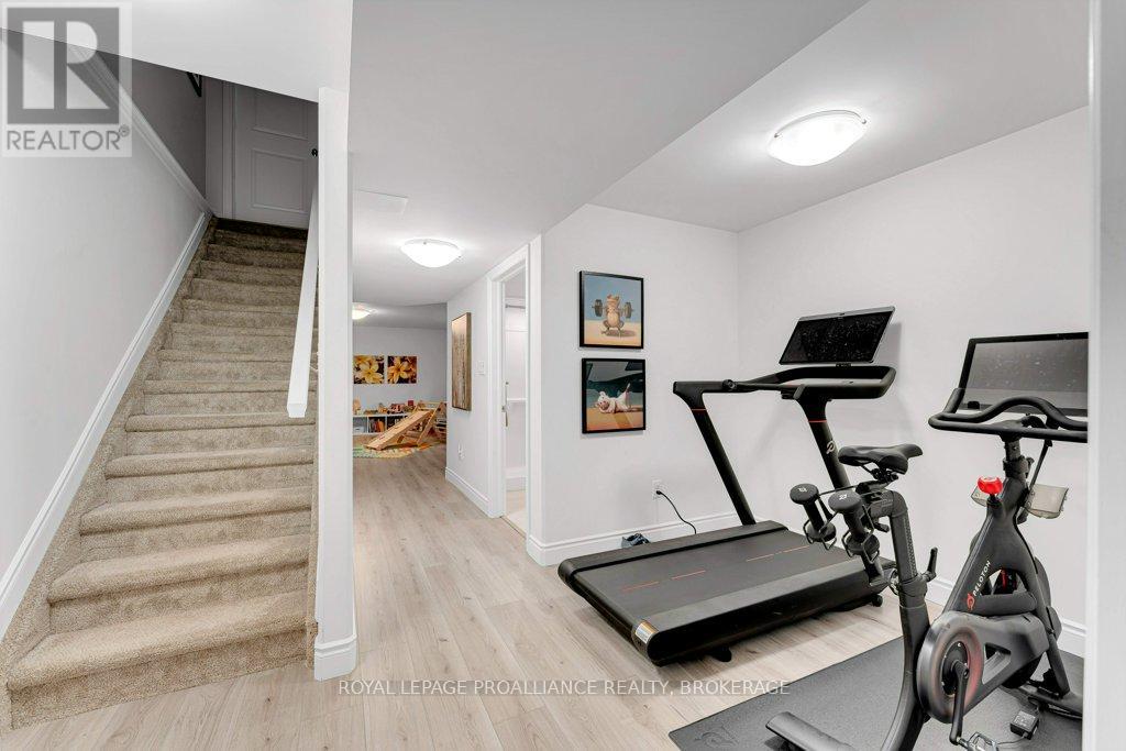 249 Mill Pond Place, Kingston, Ontario K7M 0C9 - Photo 34 - X13208962