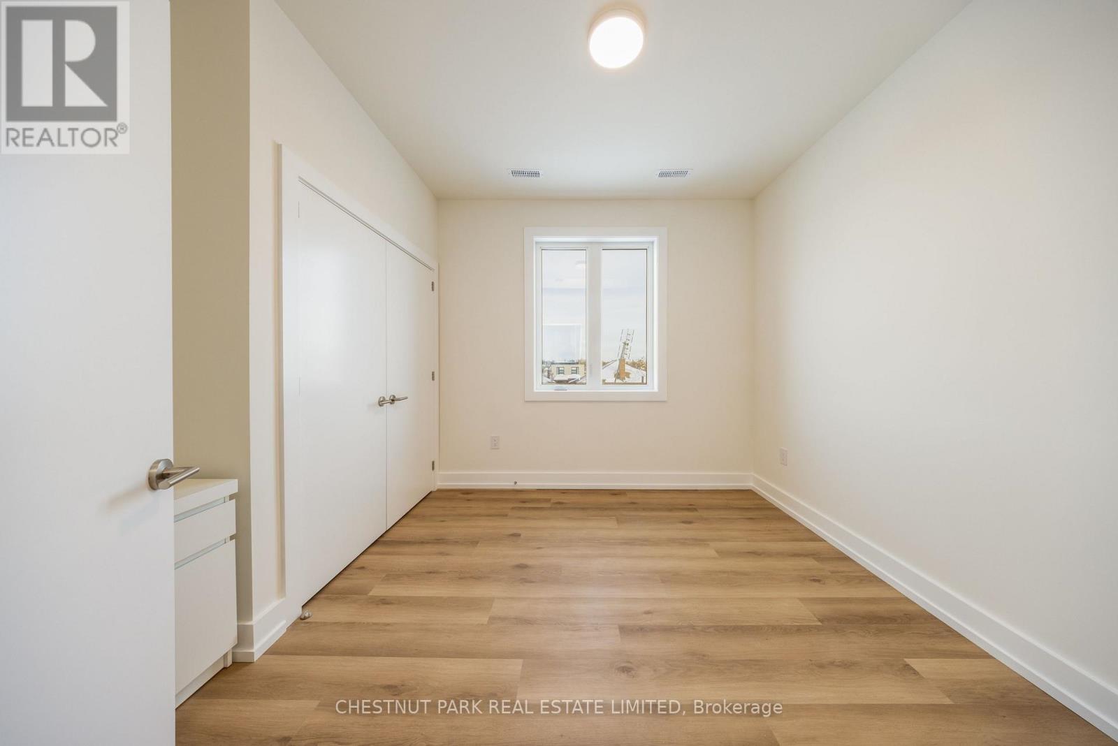 D - 29 Hatherley Road, Toronto, Ontario  M6E 1V8 - Photo 26 - W13209924