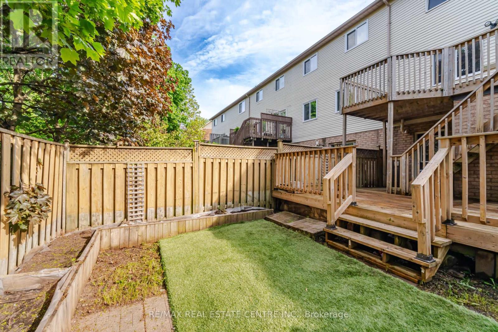 2349 Strawfield Court, Oakville, Ontario  L6H 6C2 - Photo 44 - W13210900
