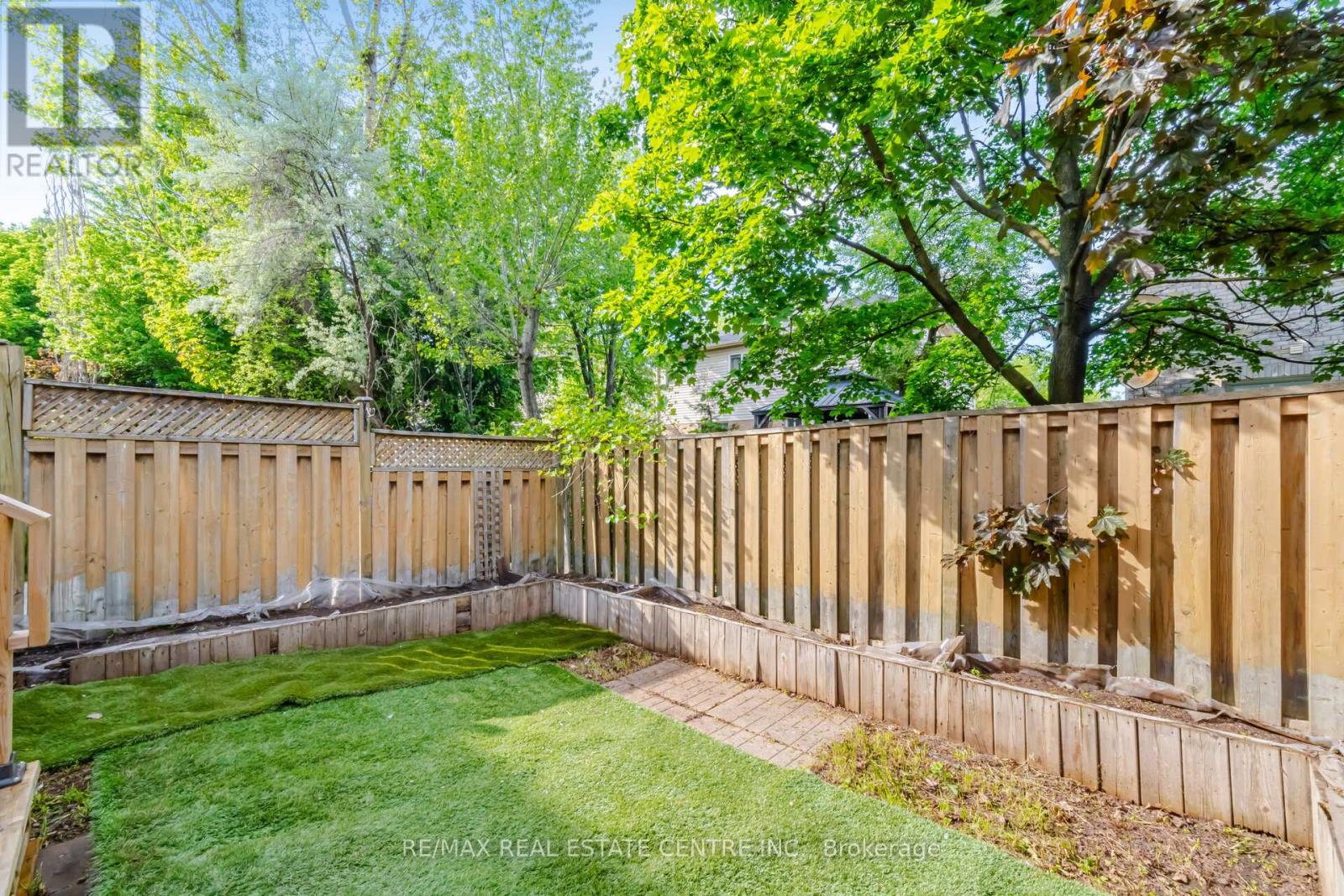 2349 Strawfield Court, Oakville, Ontario  L6H 6C2 - Photo 45 - W13210900