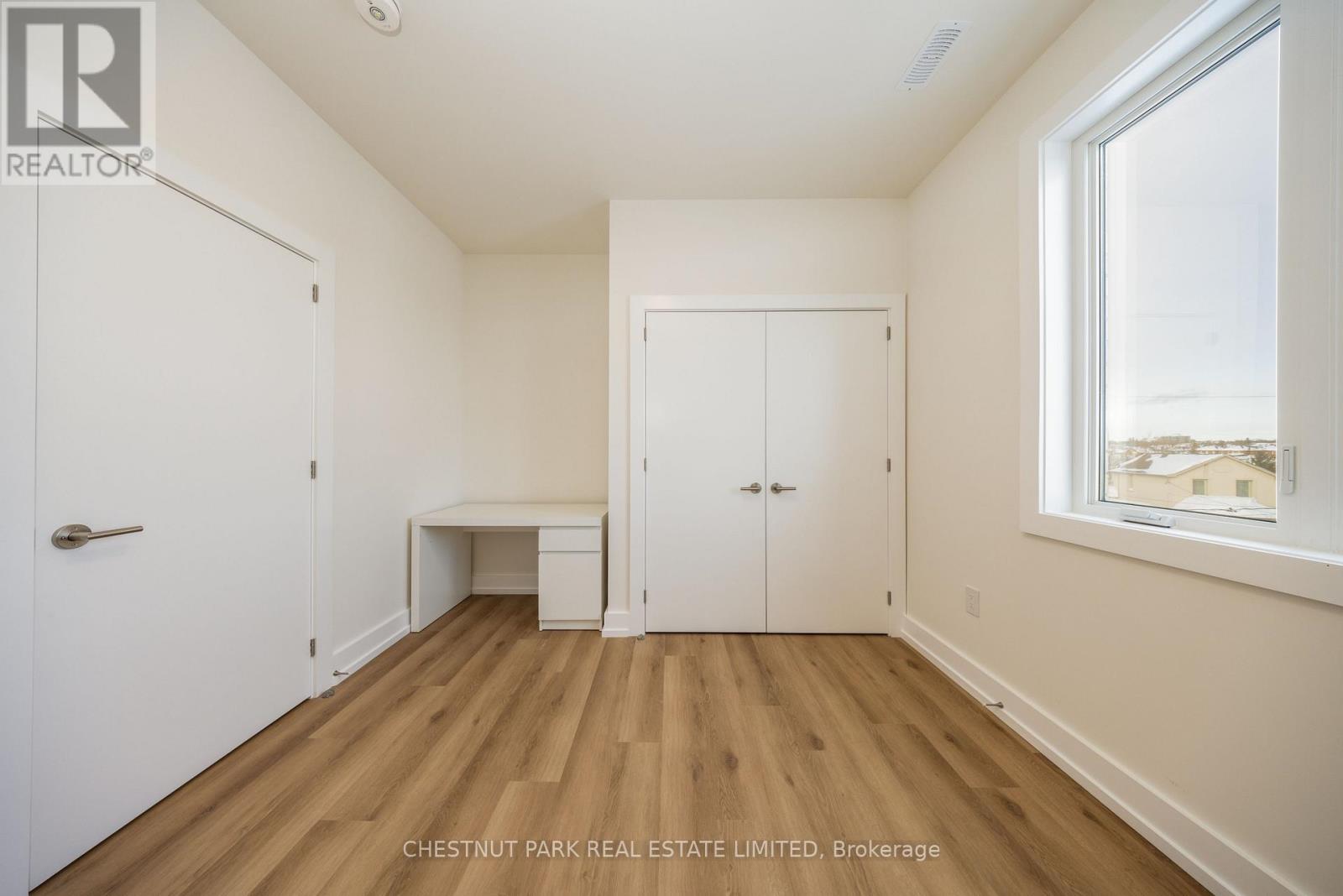 D - 29 Hatherley Road, Toronto, Ontario  M6E 1V8 - Photo 28 - W13209924