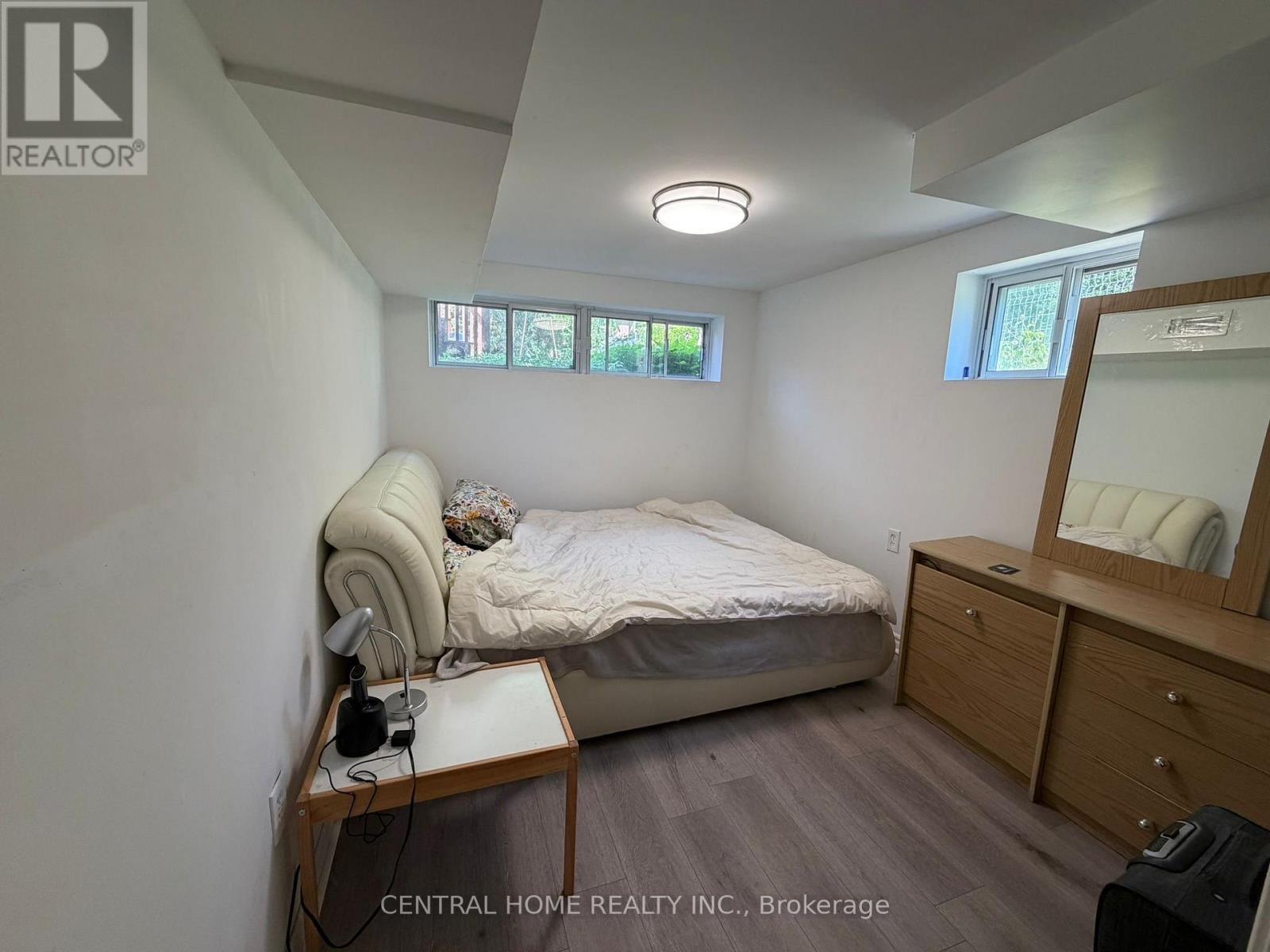 Bsmt - 20 Goulding Avenue, Toronto, Ontario  M2M 1K9 - Photo 10 - C13210968