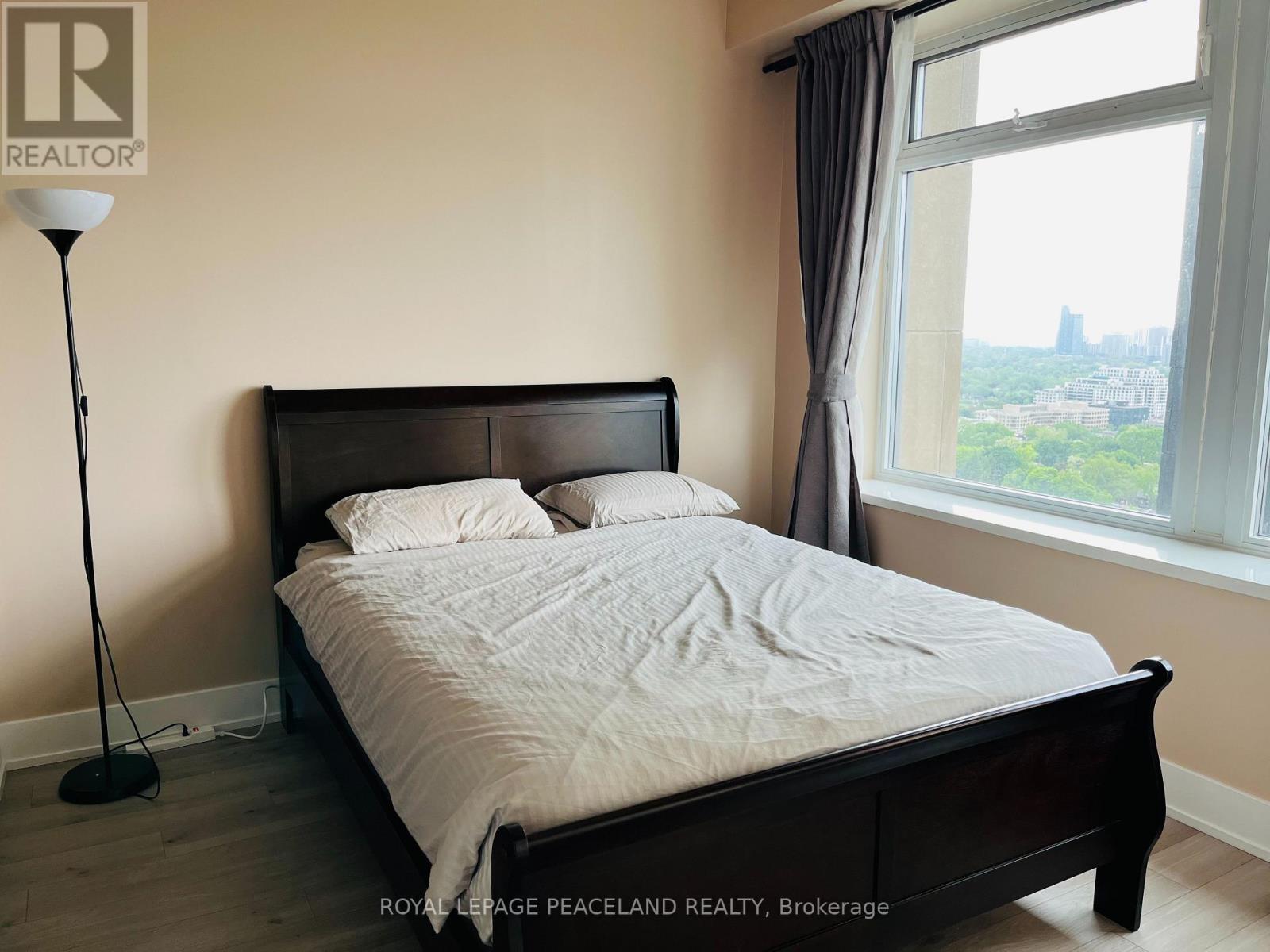 1607 - 111 St. Clair Avenue W, Toronto, Ontario  M4V 1N5 - Photo 13 - C13211056