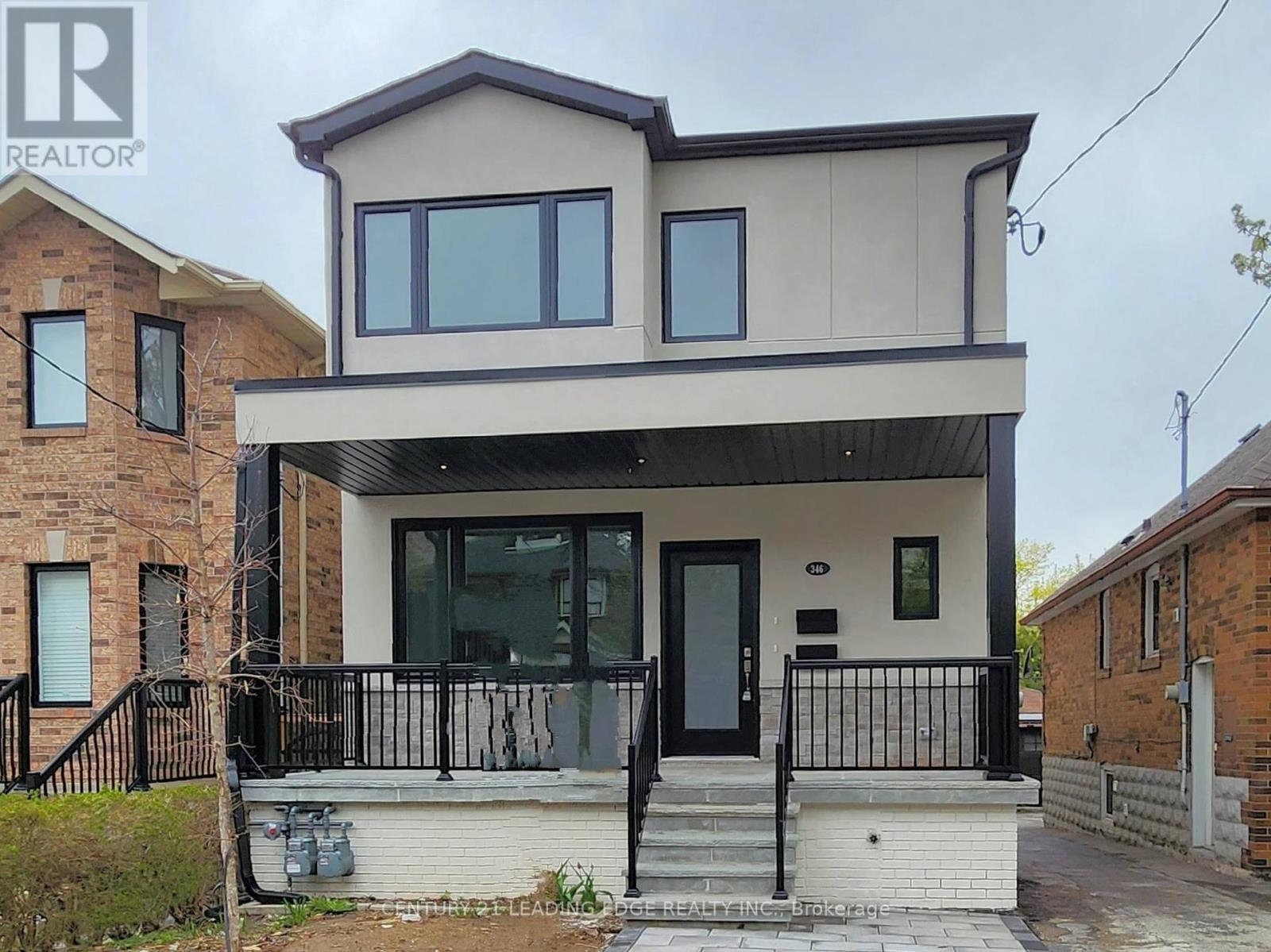 Main Fl - 346 Lauder Avenue, Toronto, Ontario  M6E 3H8 - Photo 4 - C13211086