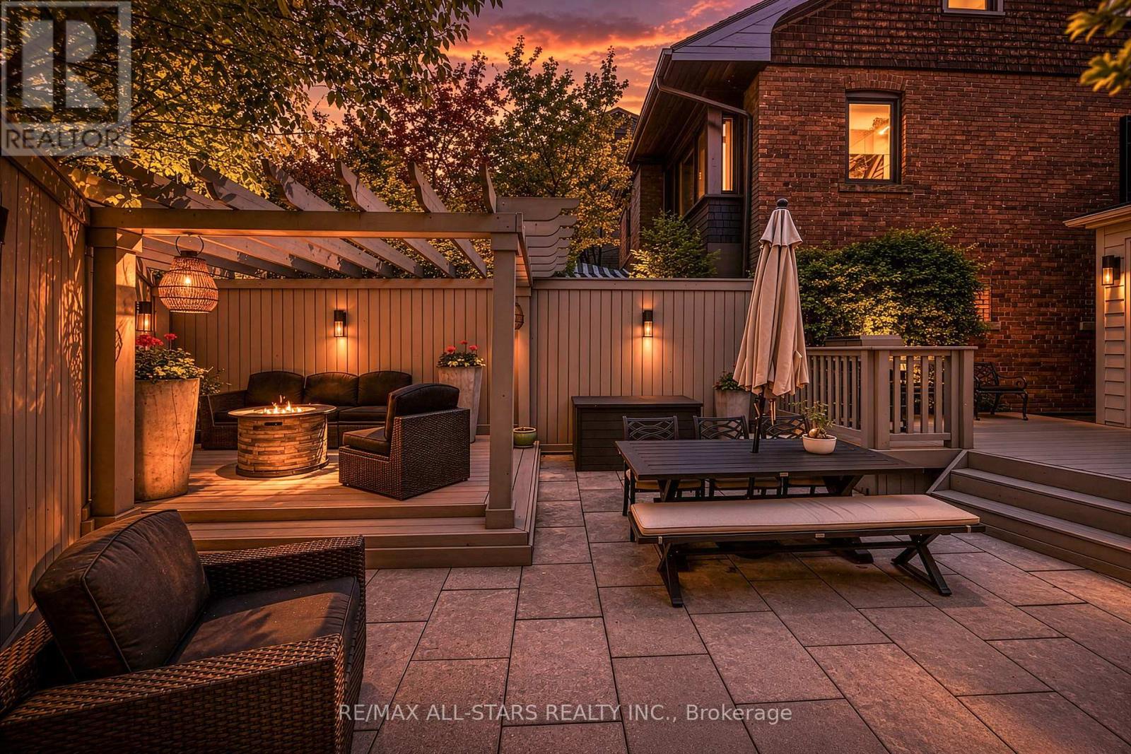 30 Edgewood Crescent, Toronto, Ontario  M4W 3A9 - Photo 44 - C13211110