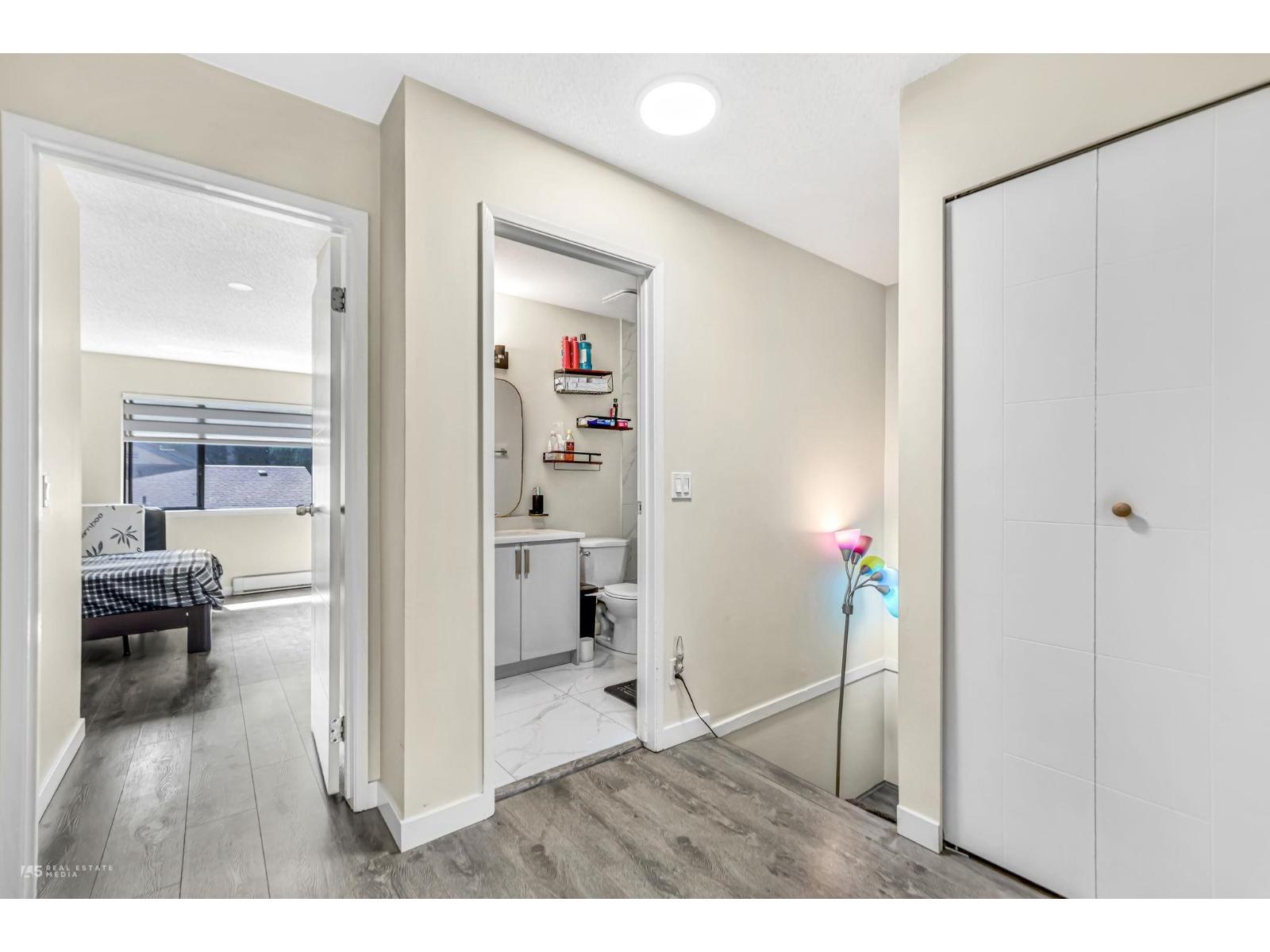 202 9468 Prince Charles Boulevard, Surrey, British Columbia  V3V 1S6 - Photo 13 - R3129440