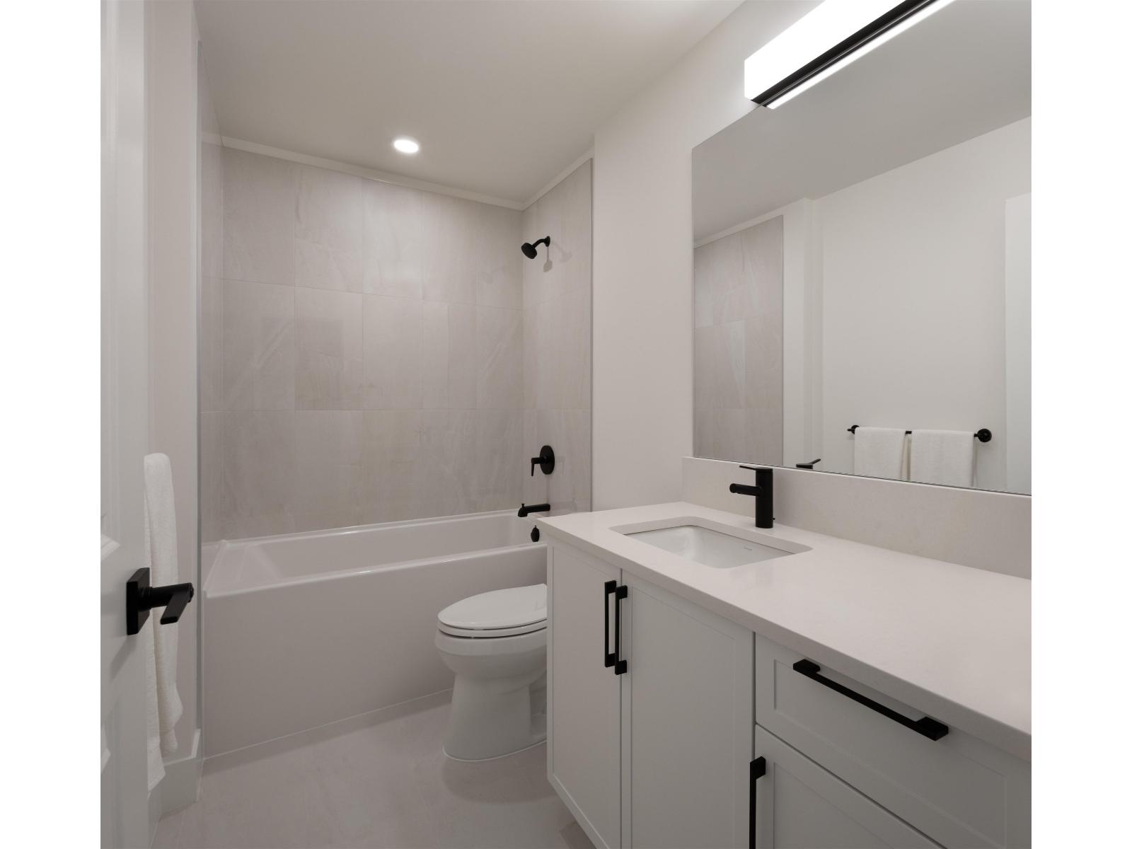101 3465 146a Street, Surrey, British Columbia  V0V 0V0 - Photo 13 - R3129417