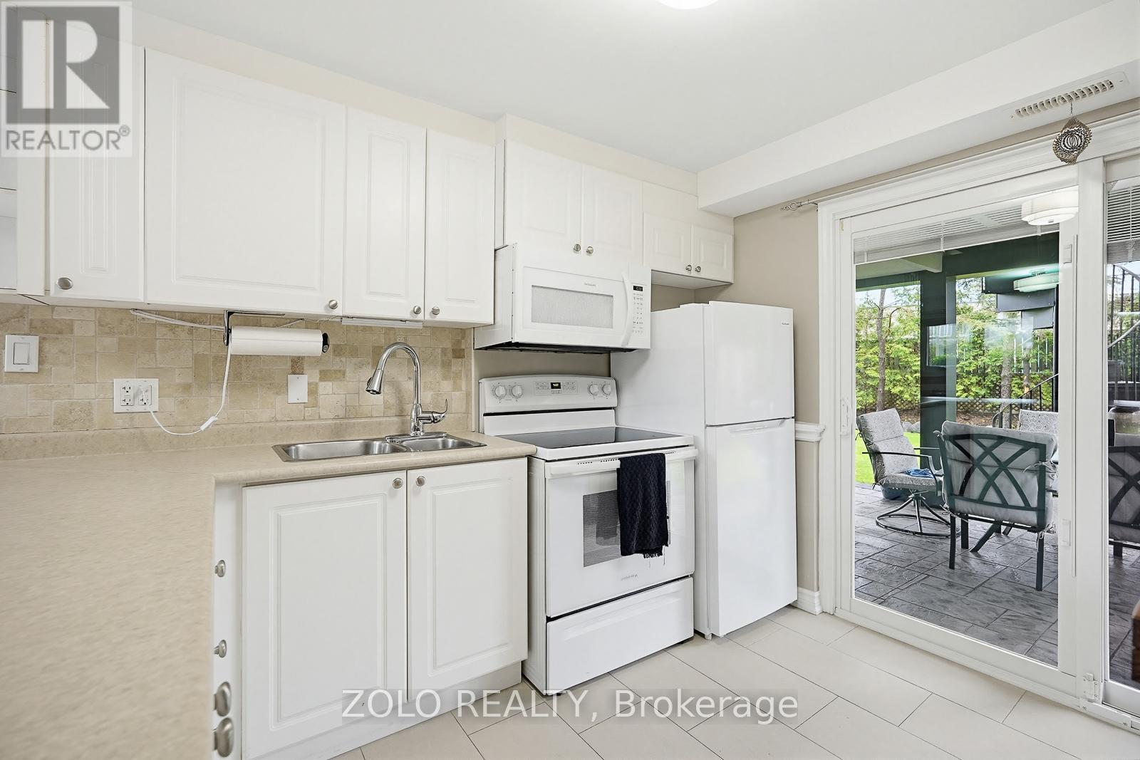 86 Foxhunt Trail, Clarington, Ontario  L1E 1E1 - Photo 35 - E13210962