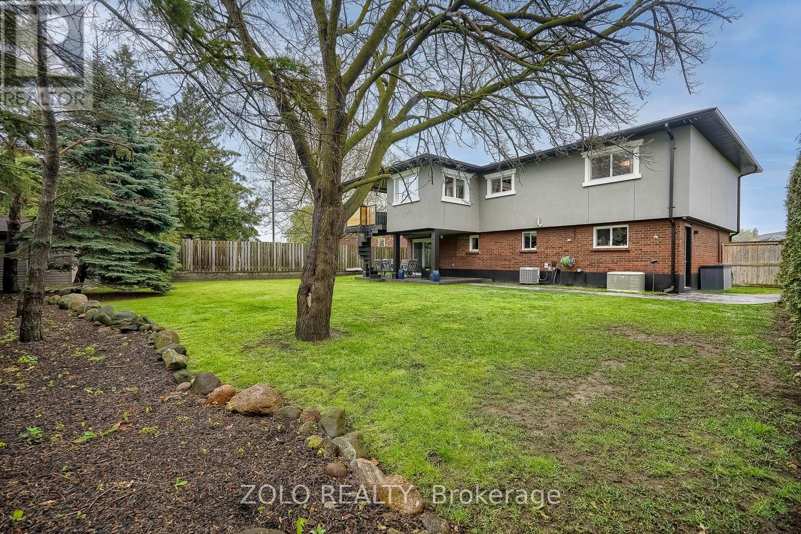 86 Foxhunt Trail, Clarington, Ontario  L1E 1E1 - Photo 44 - E13210962