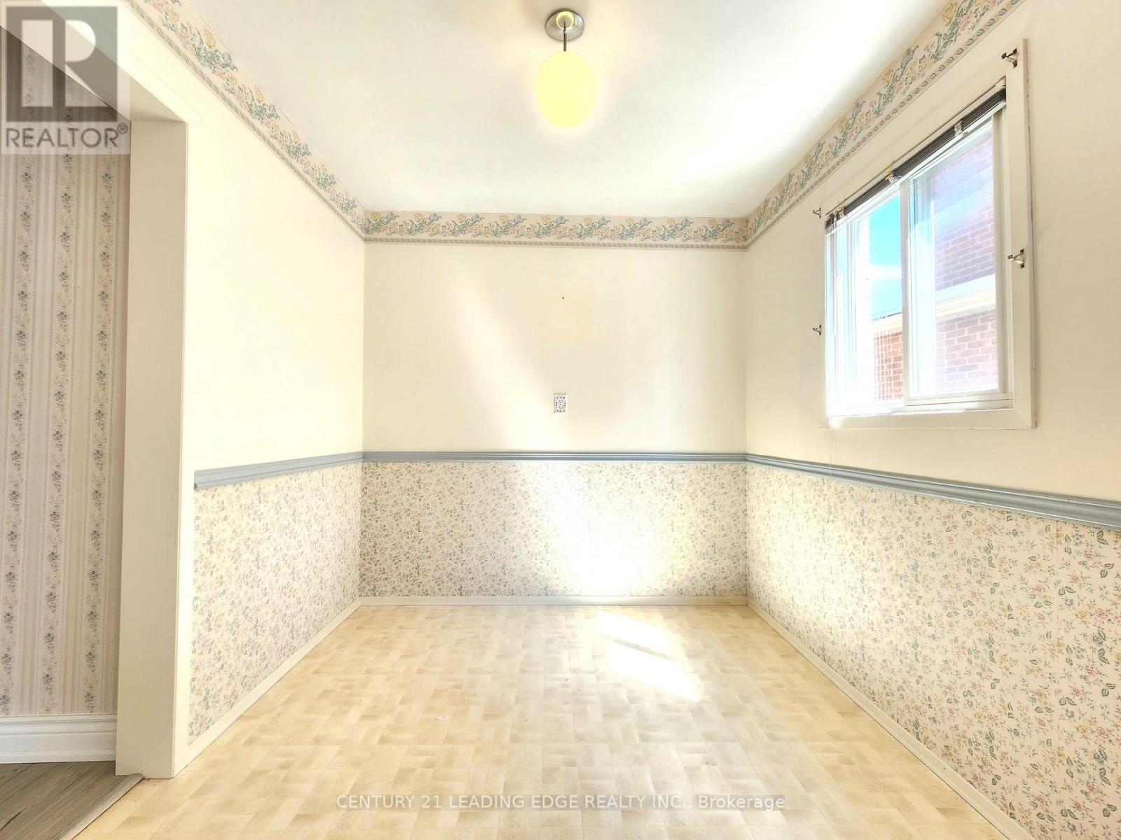 24 Alanbull Square, Toronto, Ontario  M1V 4M4 - Photo 11 - E13210974