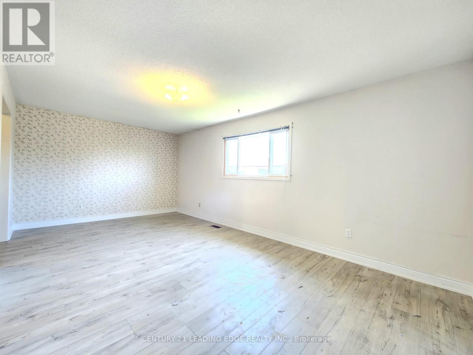 24 Alanbull Square, Toronto, Ontario  M1V 4M4 - Photo 20 - E13210974