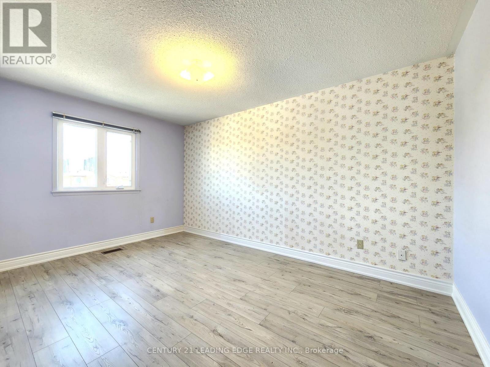 24 Alanbull Square, Toronto, Ontario  M1V 4M4 - Photo 24 - E13210974