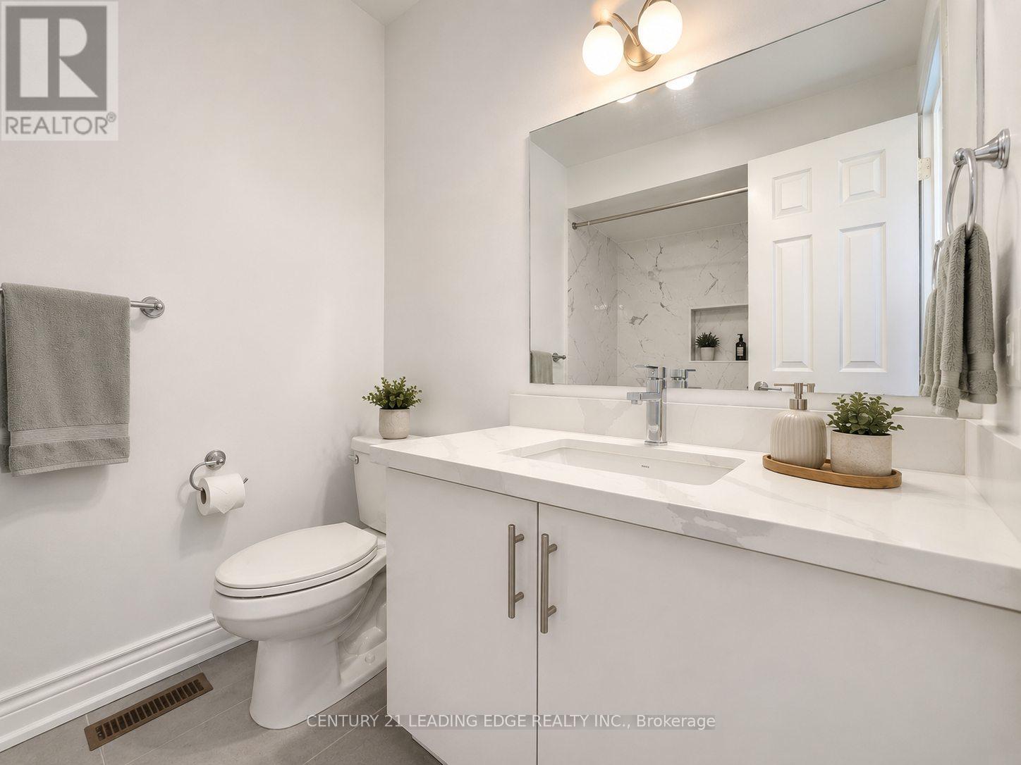 24 Alanbull Square, Toronto, Ontario  M1V 4M4 - Photo 29 - E13210974