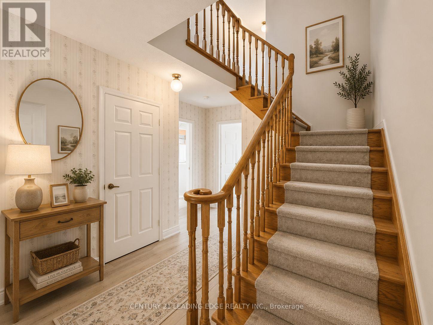 24 Alanbull Square, Toronto, Ontario  M1V 4M4 - Photo 4 - E13210974