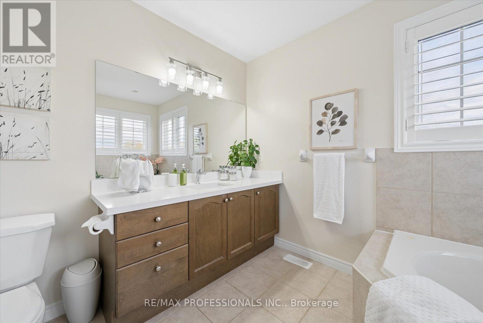 1649 Northfield Avenue, Oshawa, Ontario  L1K 0K8 - Photo 21 - E13211170