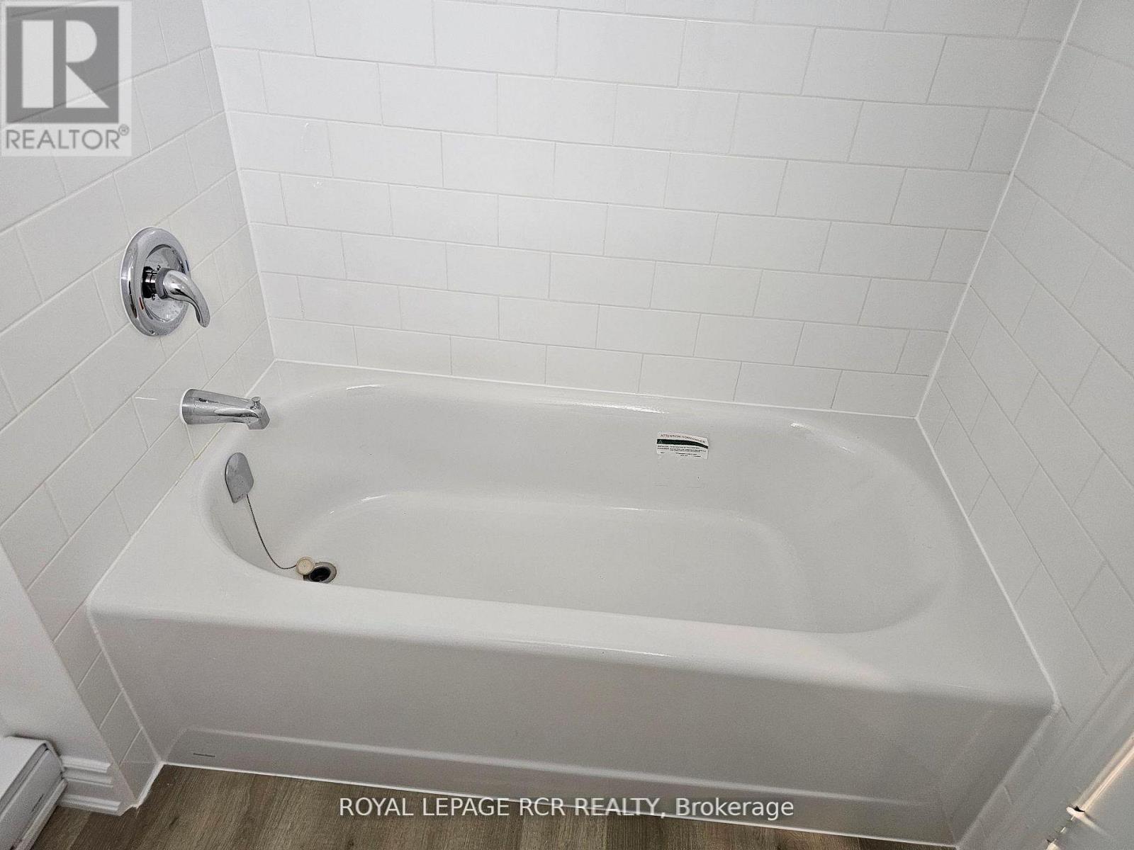 243 - 2 Orchard Heights Boulevard, Aurora, Ontario  L4G 3W3 - Photo 10 - N13211024
