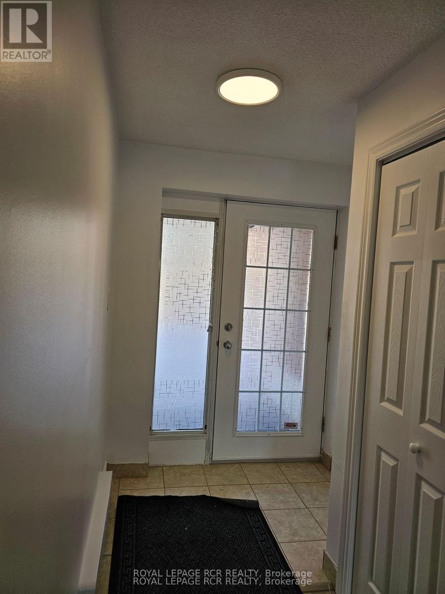 243 - 2 Orchard Heights Boulevard, Aurora, Ontario  L4G 3W3 - Photo 4 - N13211024