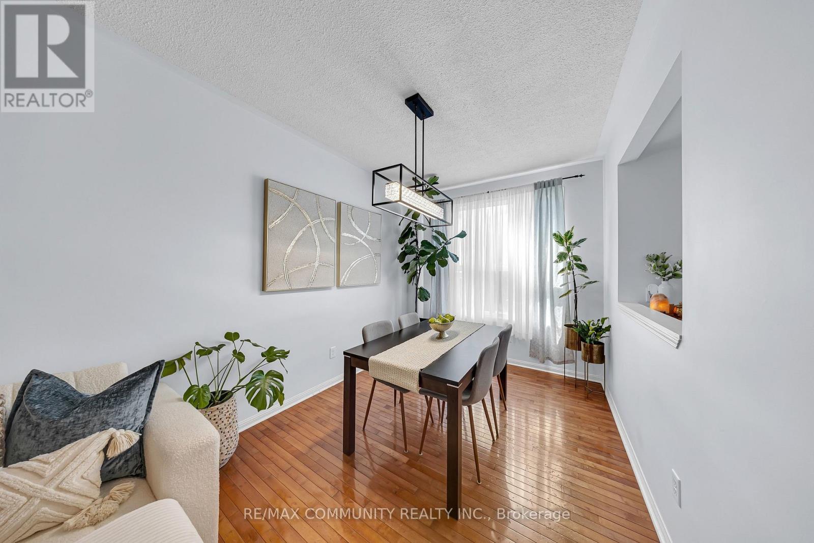 65 White's Hill Avenue, Markham, Ontario  L6B 1C2 - Photo 14 - N13211028