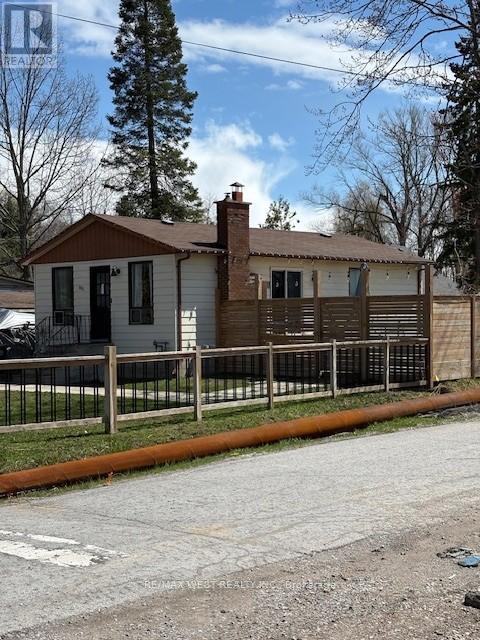 661 9TH LINE, Innisfil, Ontario
