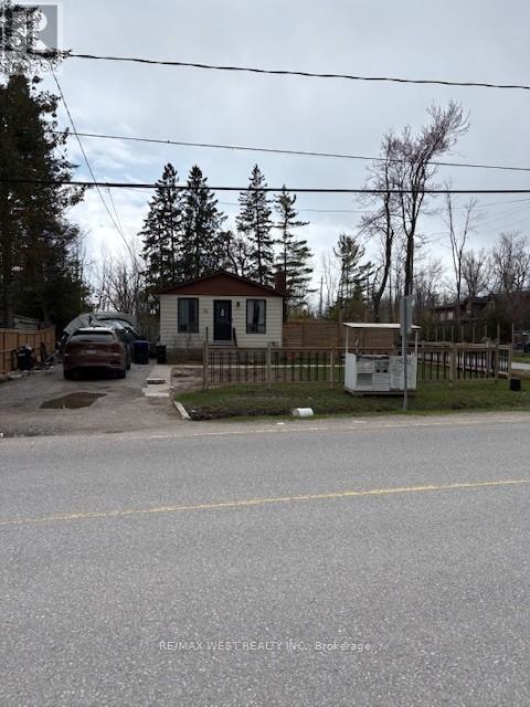 661 9th Line, Innisfil, Ontario  L9S 3X6 - Photo 2 - N13211050