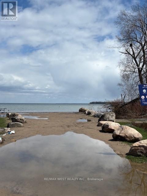 661 9th Line, Innisfil, Ontario  L9S 3X6 - Photo 9 - N13211050