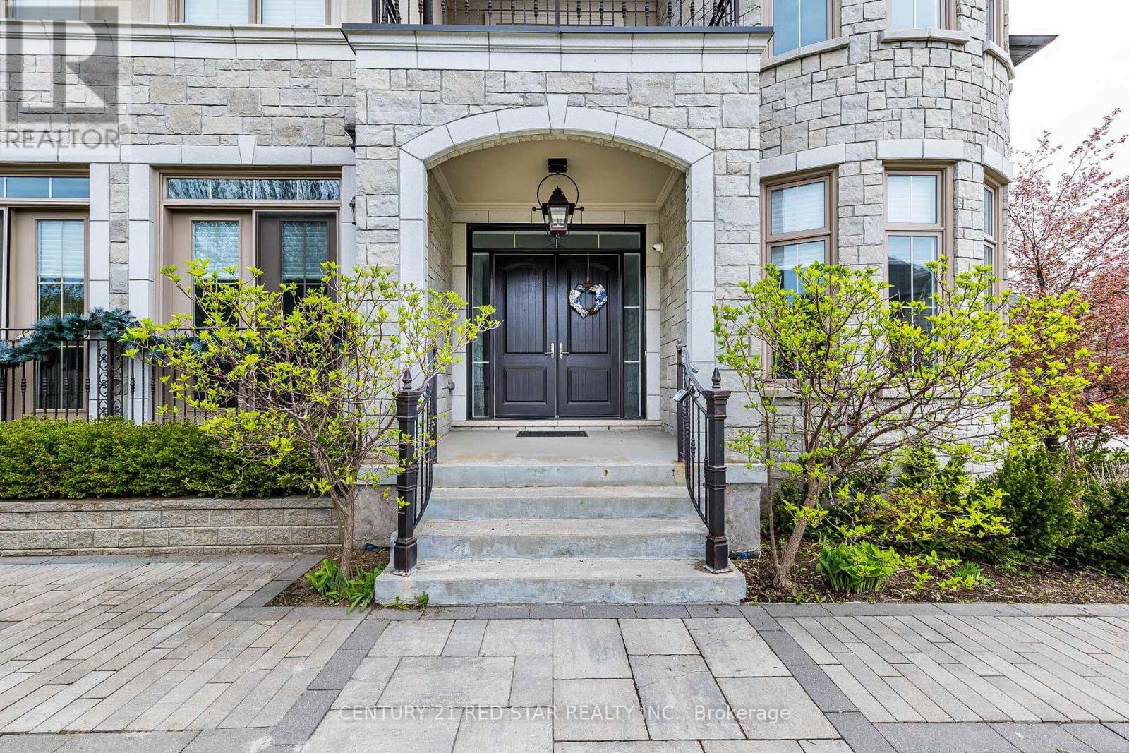 62 Langdon Drive, King, Ontario  L7B 0M1 - Photo 3 - N13211074