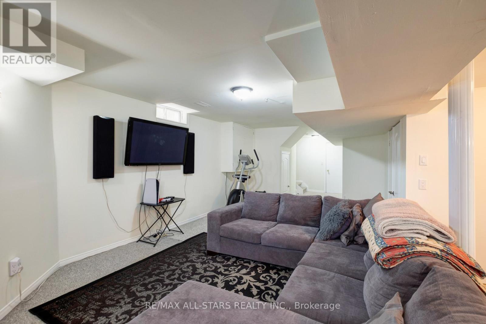 179 Drummond Drive, Vaughan, Ontario  L6A 3C4 - Photo 28 - N13211112